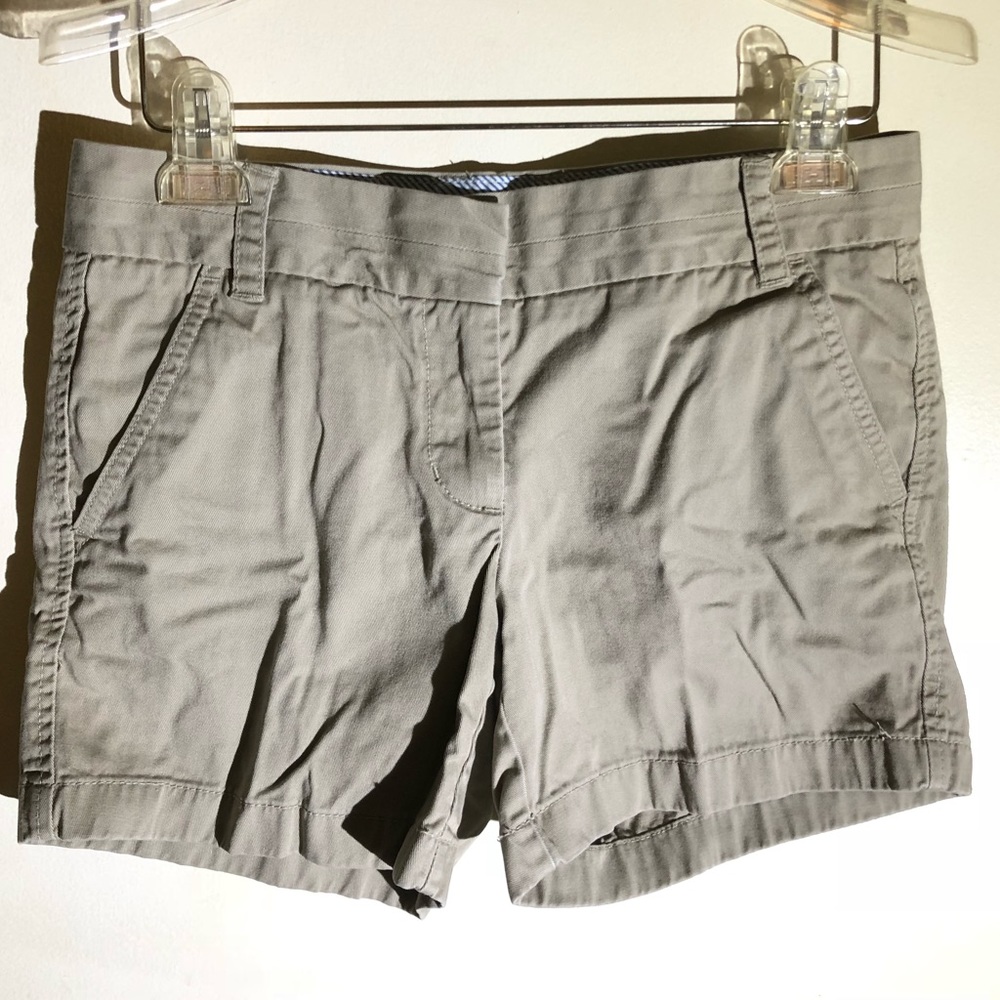 J crew broken in chino 100% cotton tan shorts sz2 - Picture 1 of 6